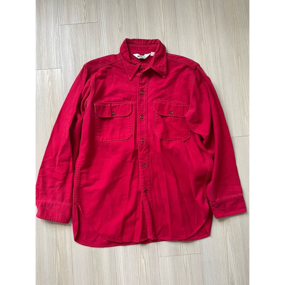 Vintage Woolrich Men's Red Long Sleeve Button Up Size Small